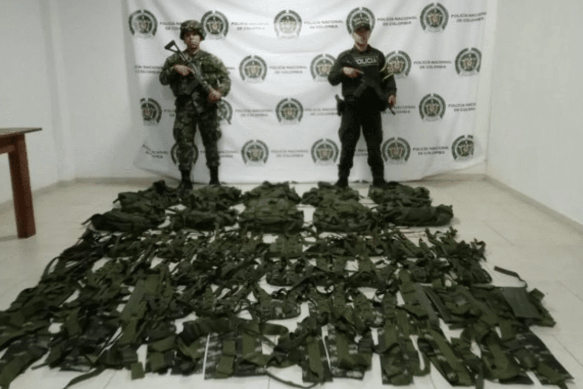 Ejército incauta prendas militares entre Chigorodó y Dabeiba